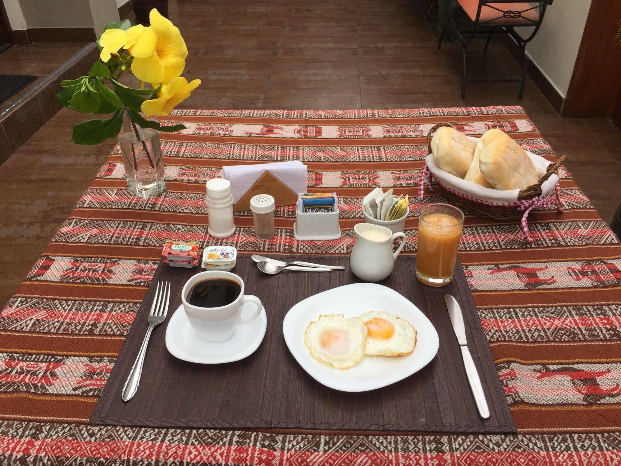 Bed & Breakfast - La Casa De Ceci Lima Dış mekan fotoğraf